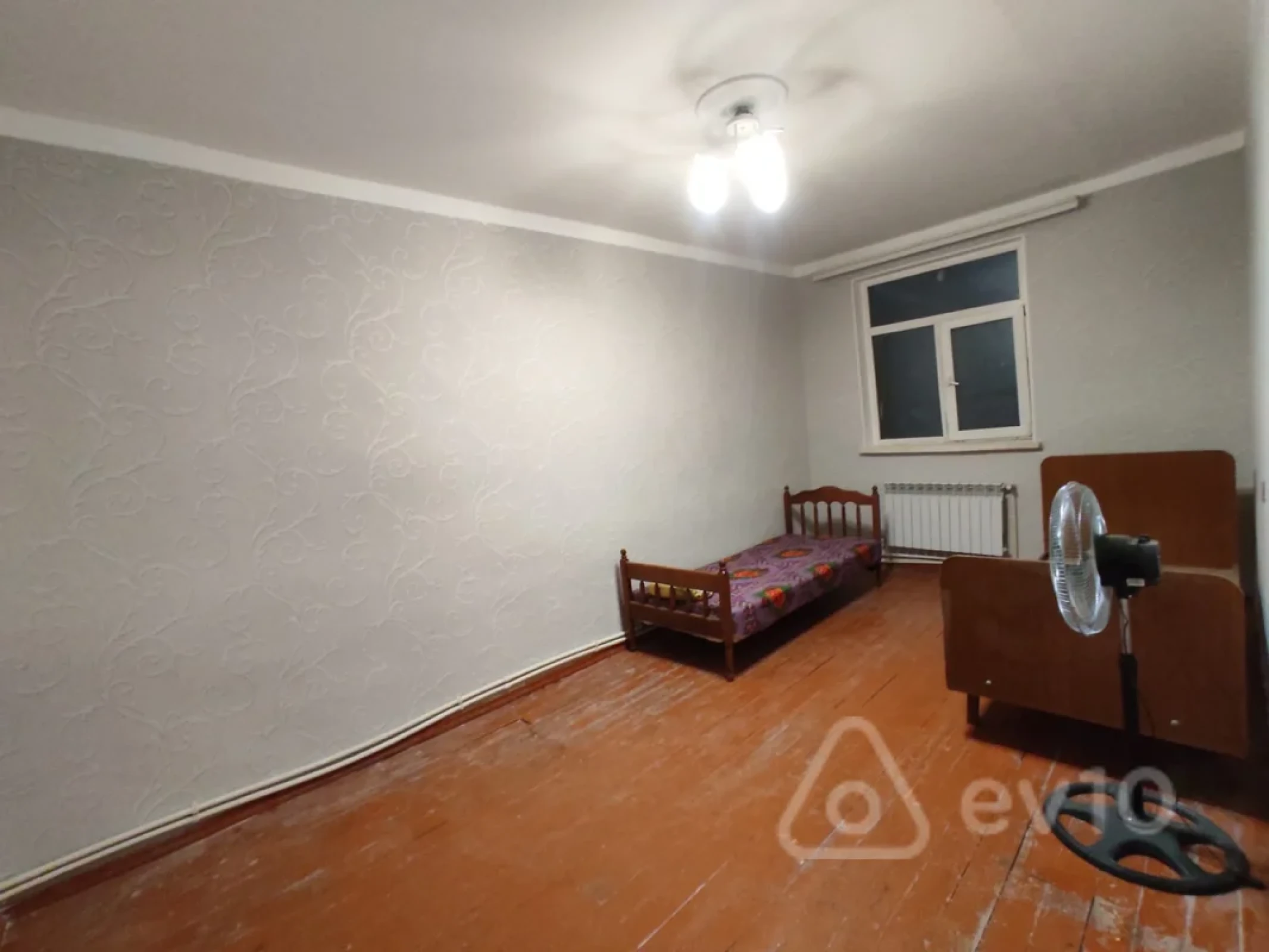 Kirayə verilir 3 otaqlı köhnə tikili 75 m²