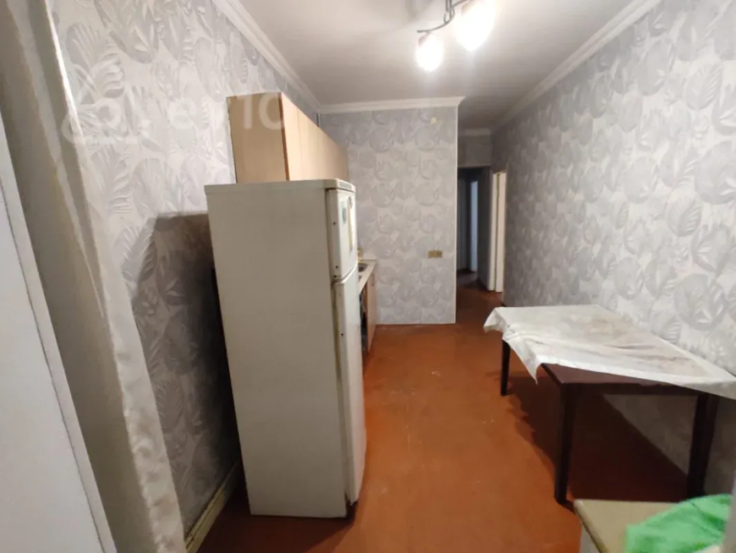 Kirayə verilir 3 otaqlı köhnə tikili 75 m²