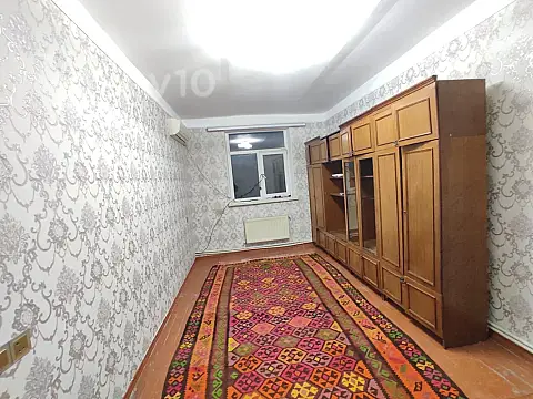 Kirayə verilir 3 otaqlı köhnə tikili 75 m²