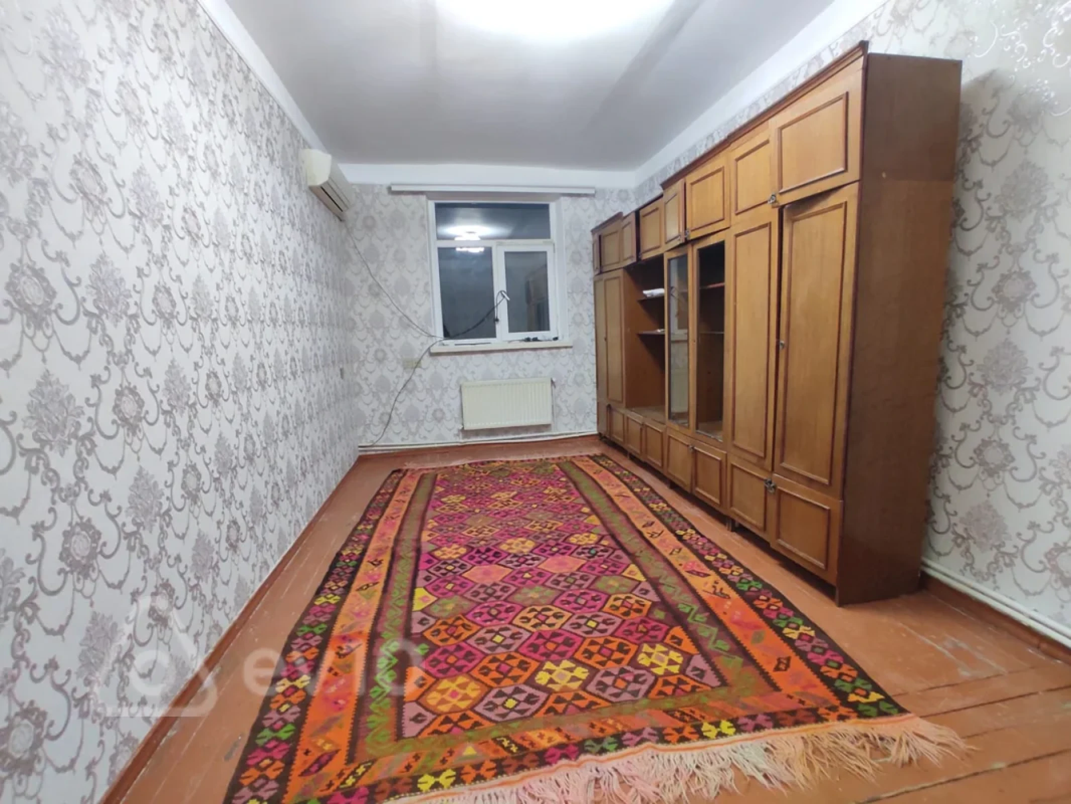 Kirayə verilir 3 otaqlı köhnə tikili 75 m²
