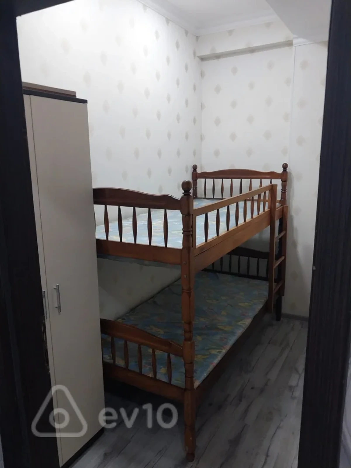 Kirayə verilir 3 otaqlı yeni tikili 62 m²