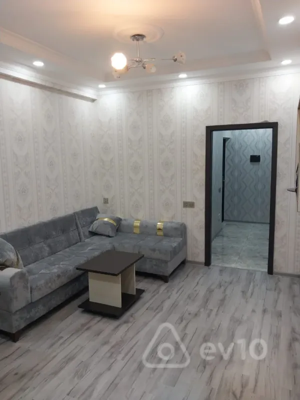 Kirayə verilir 3 otaqlı yeni tikili 62 m²