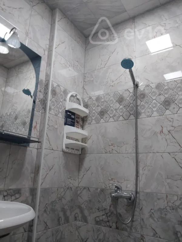 Kirayə verilir 3 otaqlı yeni tikili 62 m²