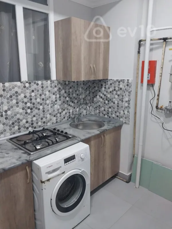 Kirayə verilir 3 otaqlı yeni tikili 62 m²