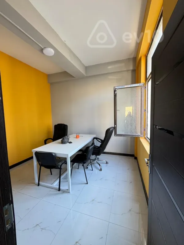 Kirayə verilir 5 otaqlı ofis 170 m²
