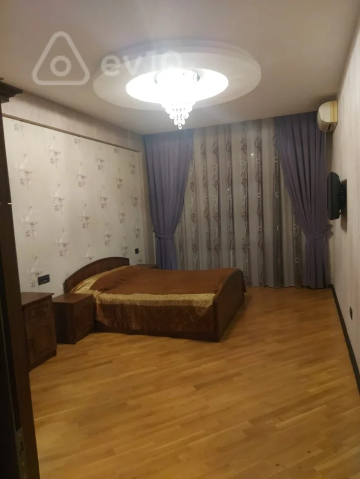 Kirayə verilir 2 otaqlı yeni tikili 85 m²