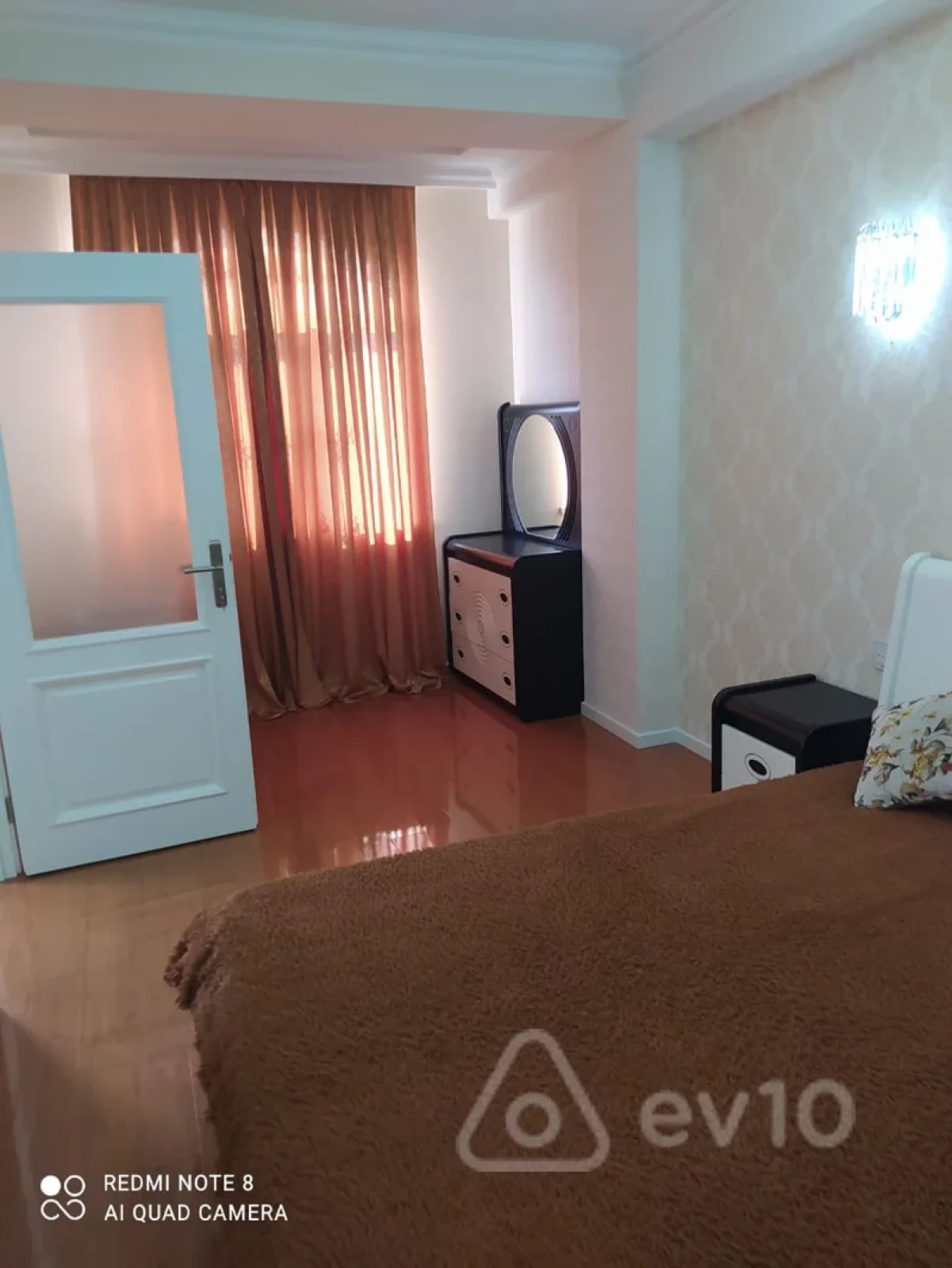 Kirayə verilir 2 otaqlı yeni tikili 57 m²
