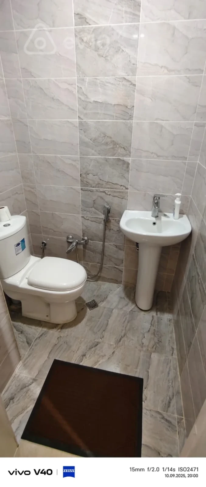 Kirayə verilir 2 otaqlı yeni tikili 61 m²