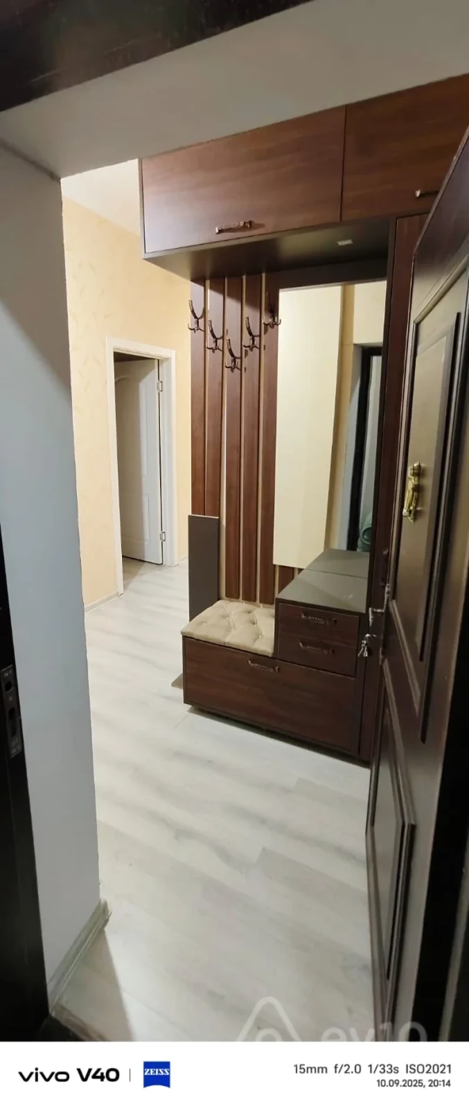 Kirayə verilir 2 otaqlı yeni tikili 61 m²