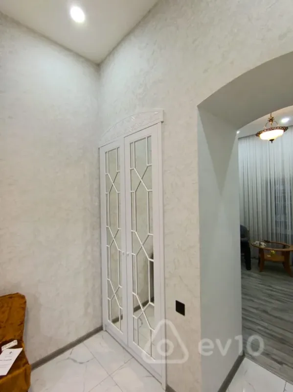 Kirayə verilir 1 otaqlı yeni tikili 33 m²