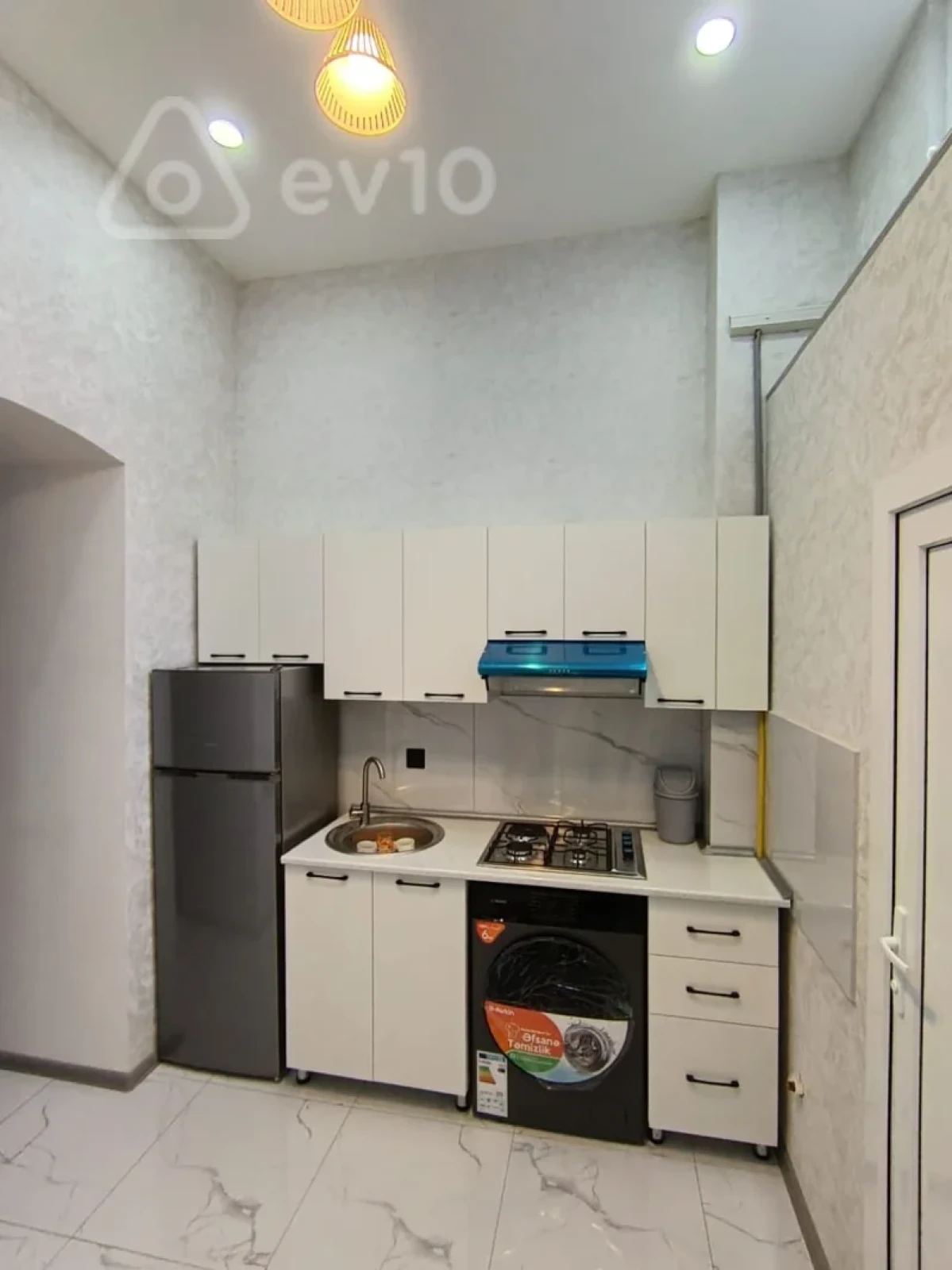 Kirayə verilir 1 otaqlı yeni tikili 33 m²