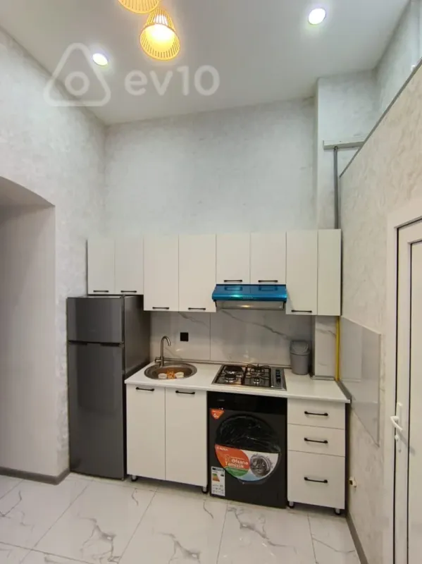 Kirayə verilir 1 otaqlı yeni tikili 33 m²