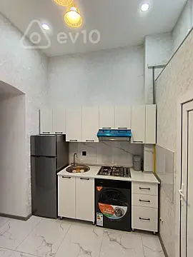 Kirayə verilir 1 otaqlı yeni tikili 33 m²