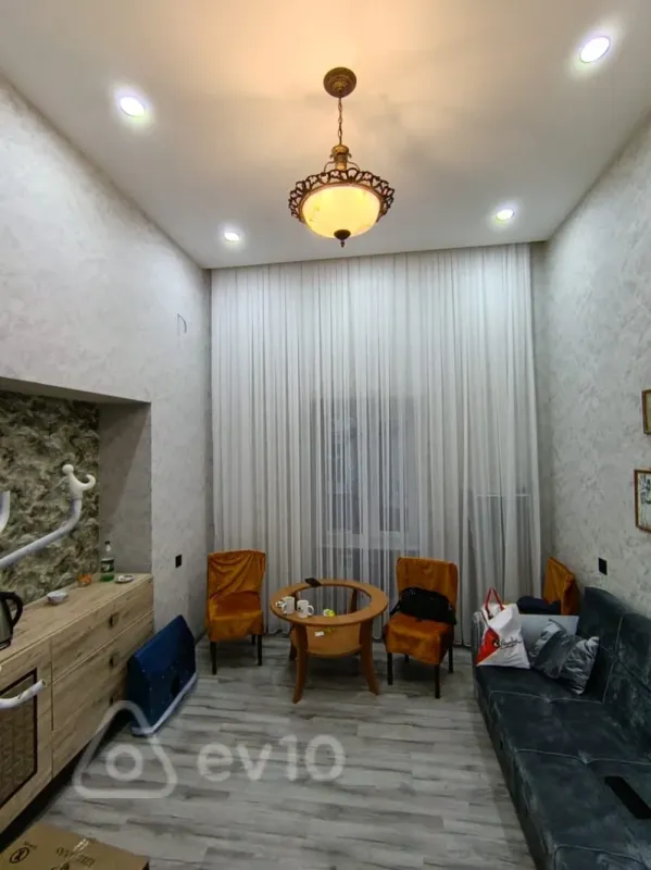 Kirayə verilir 1 otaqlı yeni tikili 33 m²