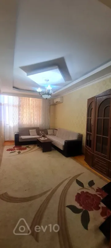 Kirayə verilir 3 otaqlı yeni tikili 90 m²