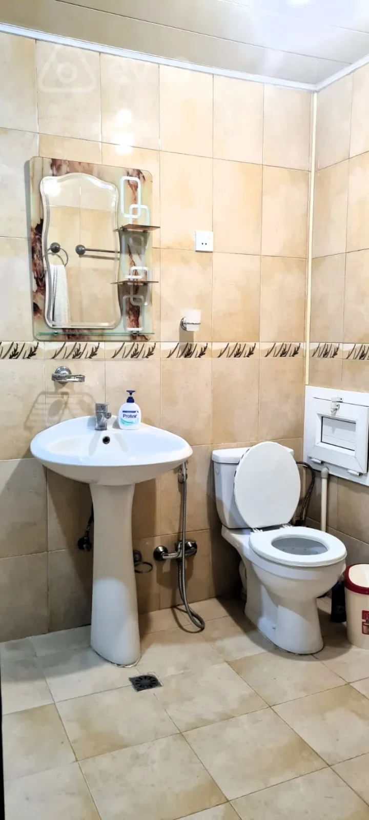 Kirayə verilir 3 otaqlı yeni tikili 90 m²