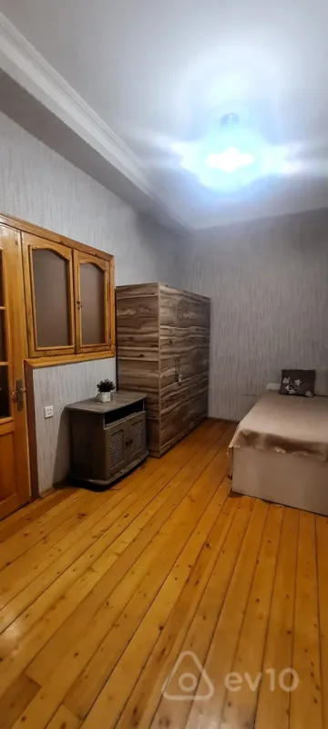 Kirayə verilir 3 otaqlı yeni tikili 90 m²