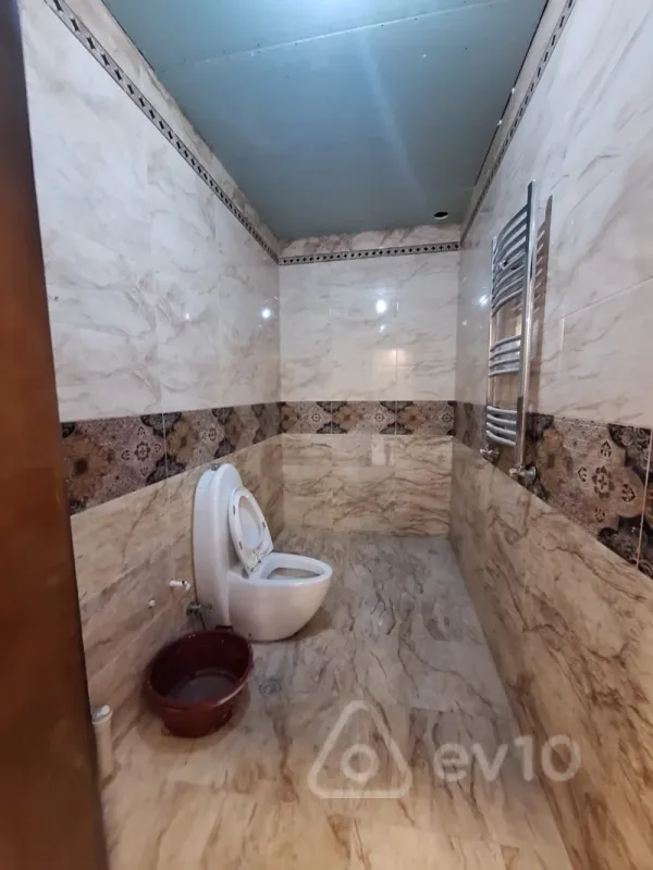 Satılır 3 otaqlı yeni tikili 155 m²