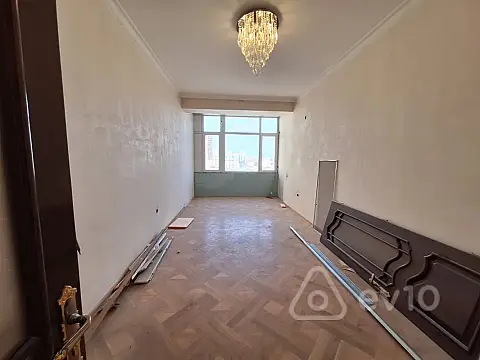 Satılır 3 otaqlı yeni tikili 155 m²