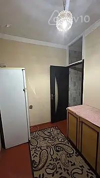 Kirayə verilir 1 otaqlı köhnə tikili 40 m²