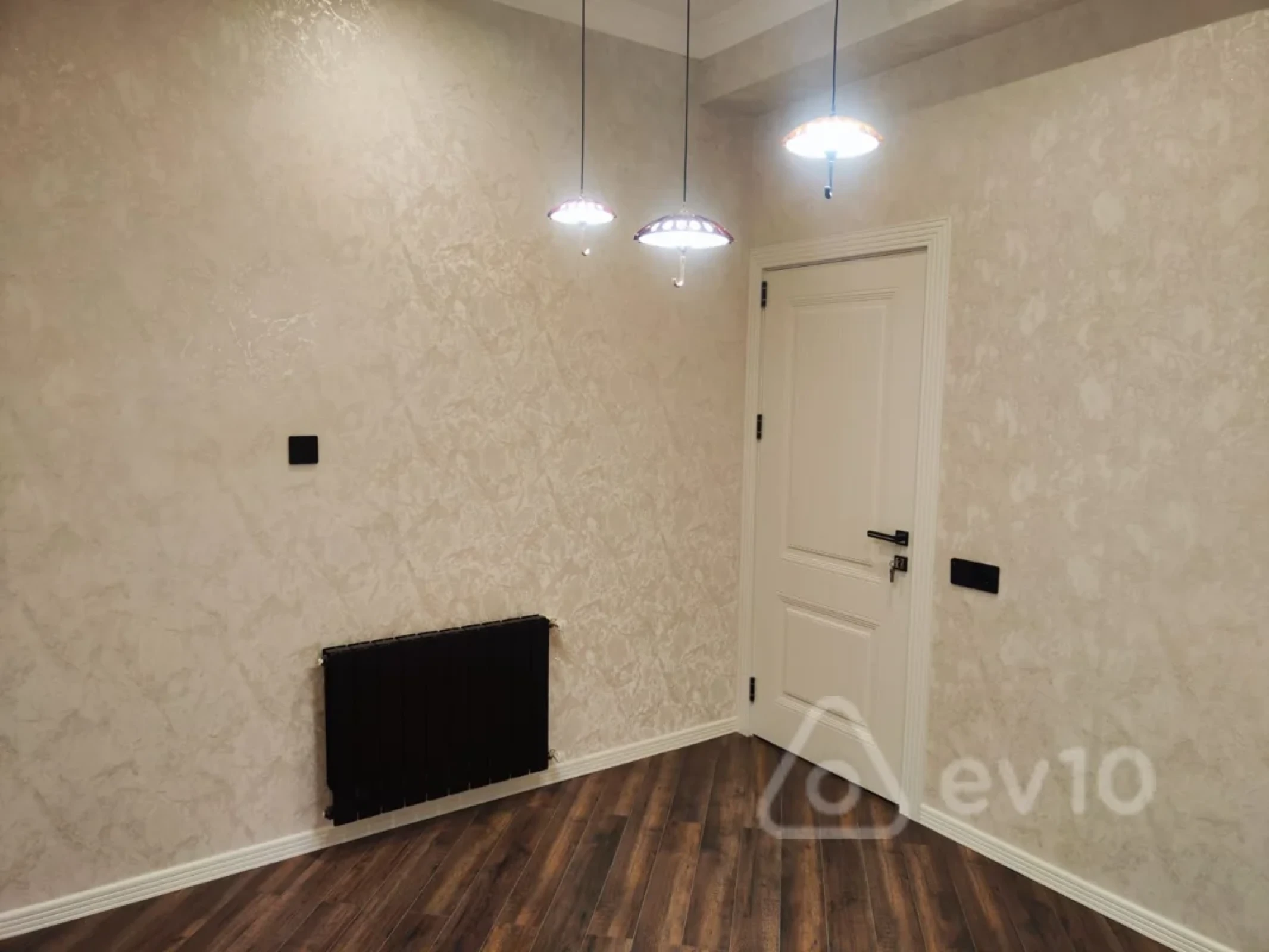 Kirayə verilir 3 otaqlı yeni tikili 65 m²