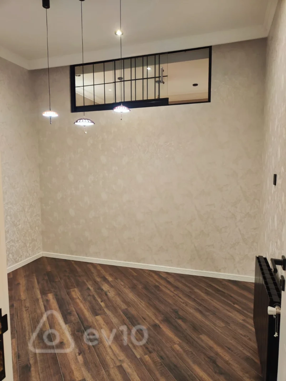 Kirayə verilir 3 otaqlı yeni tikili 65 m²