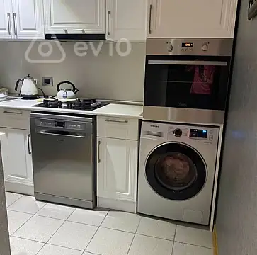 Kirayə verilir 2 otaqlı yeni tikili 80 m²