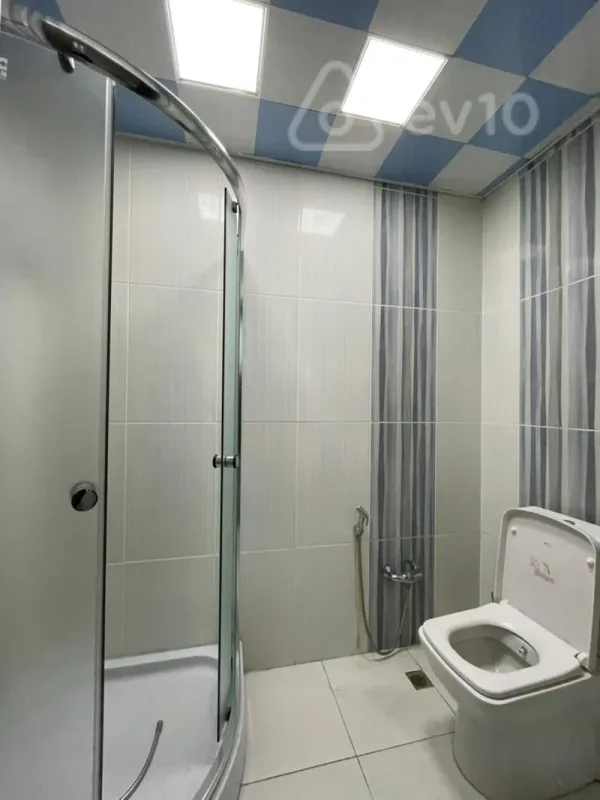 Kirayə verilir 4 otaqlı ofis 170 m²