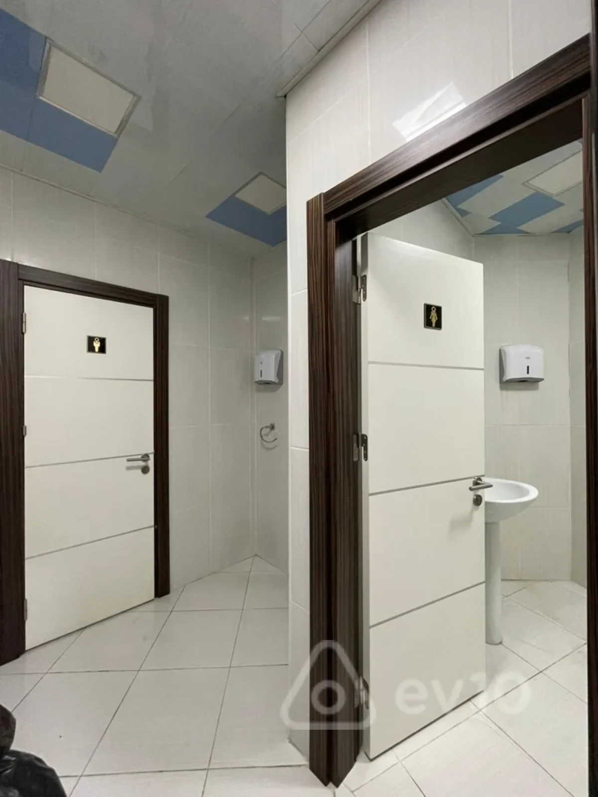 Kirayə verilir 4 otaqlı ofis 170 m²