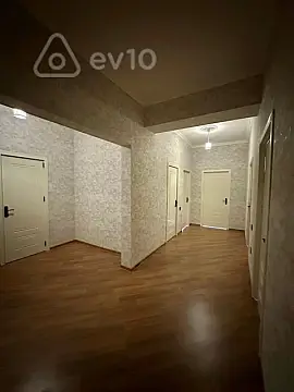 Kirayə verilir 3 otaqlı yeni tikili 120 m²