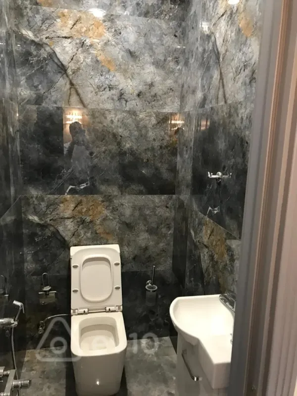 Kirayə verilir 2 otaqlı yeni tikili 88 m²