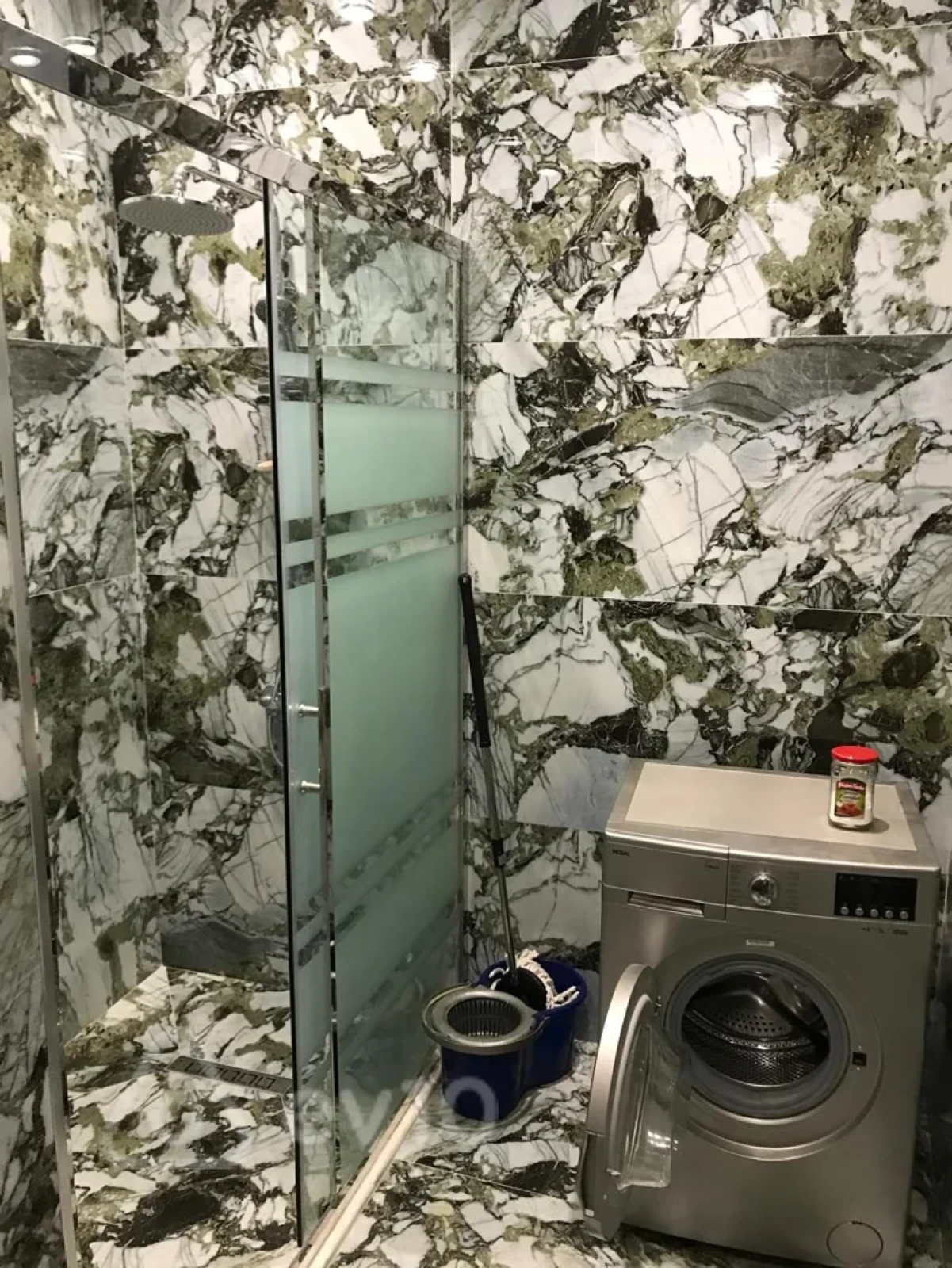 Kirayə verilir 2 otaqlı yeni tikili 88 m²