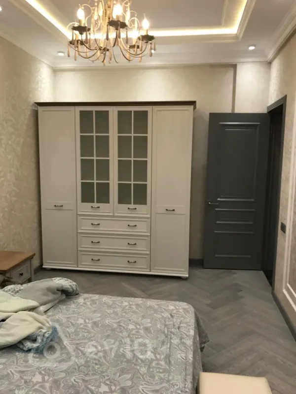 Kirayə verilir 2 otaqlı yeni tikili 88 m²