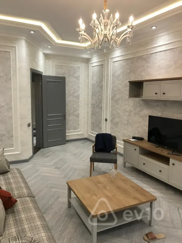 Kirayə verilir 2 otaqlı yeni tikili 88 m²