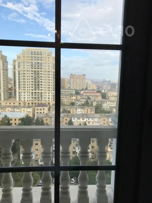 Kirayə verilir 2 otaqlı yeni tikili 88 m²