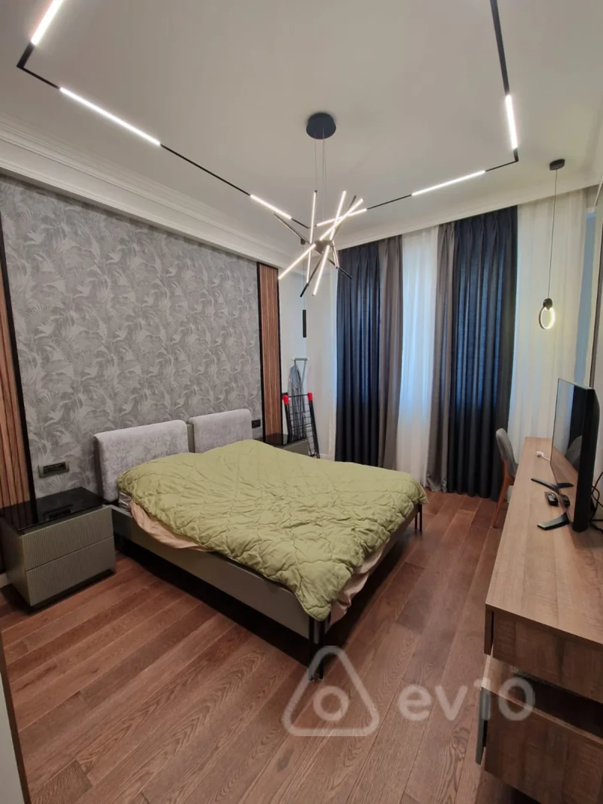 Satılır 2 otaqlı yeni tikili 65 m²