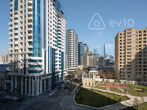 Kirayə verilir 10 otaqlı ofis 340 m²