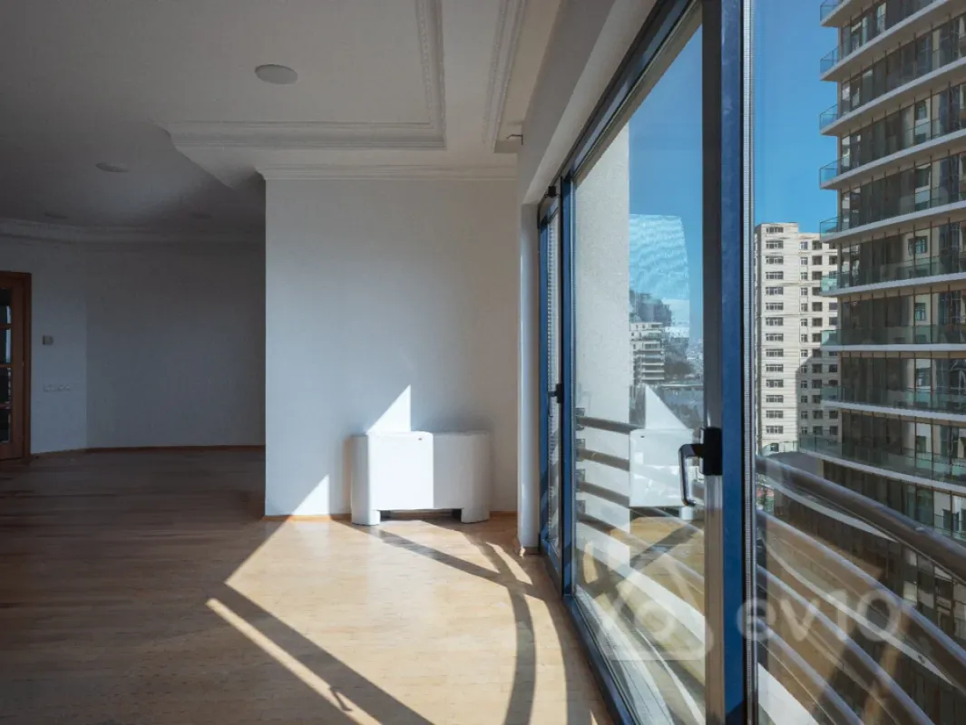 Kirayə verilir 10 otaqlı ofis 340 m²