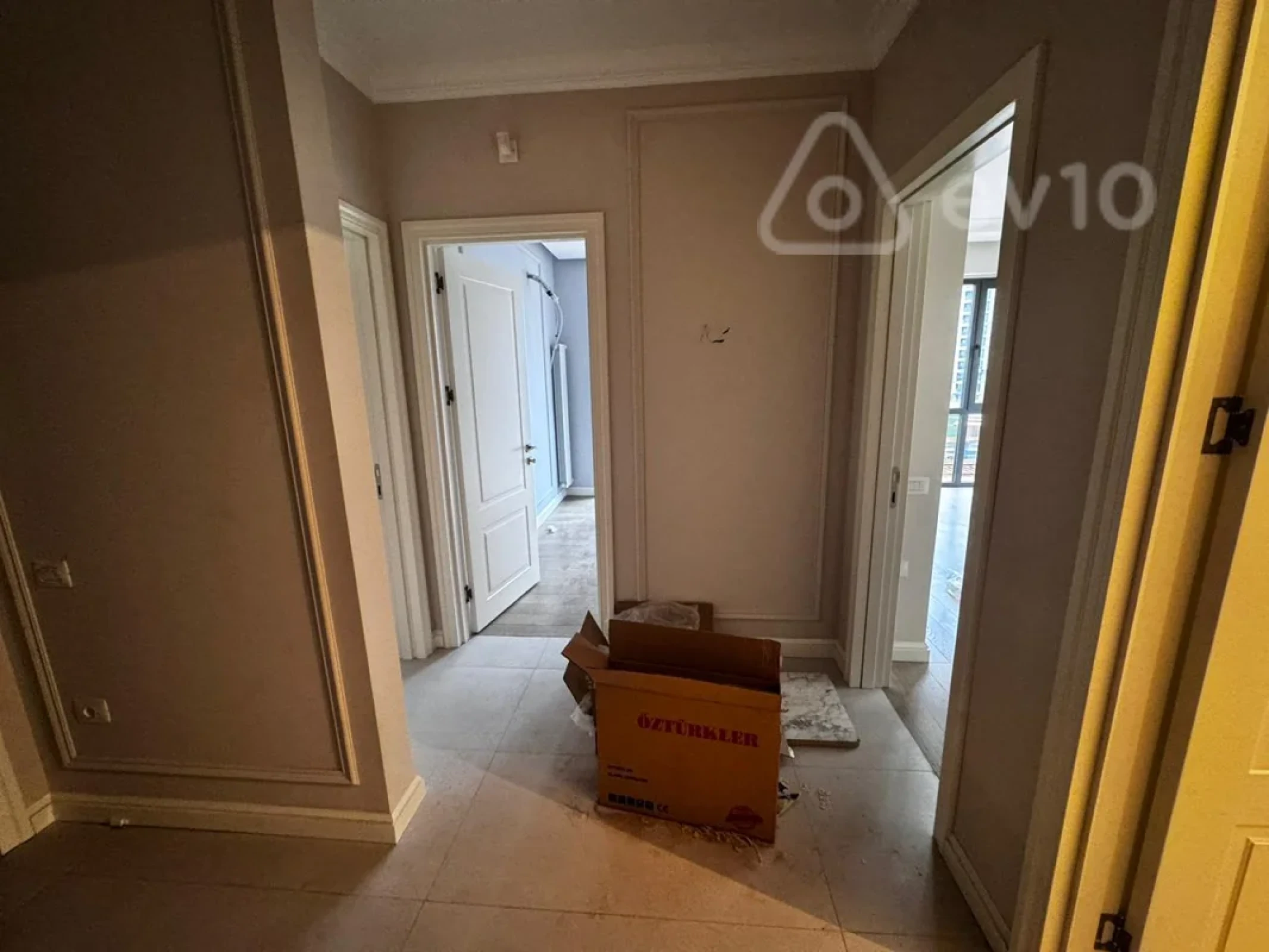 Kirayə verilir 3 otaqlı yeni tikili 77 m²