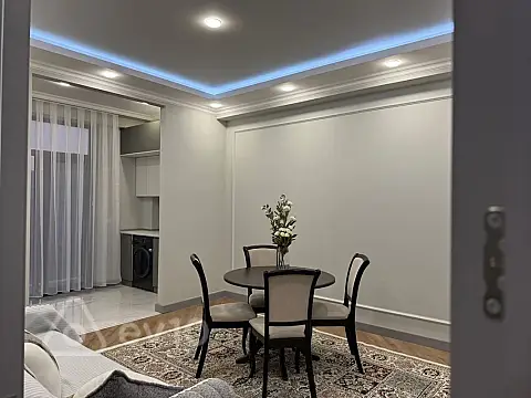 Kirayə verilir 2 otaqlı yeni tikili 60 m²