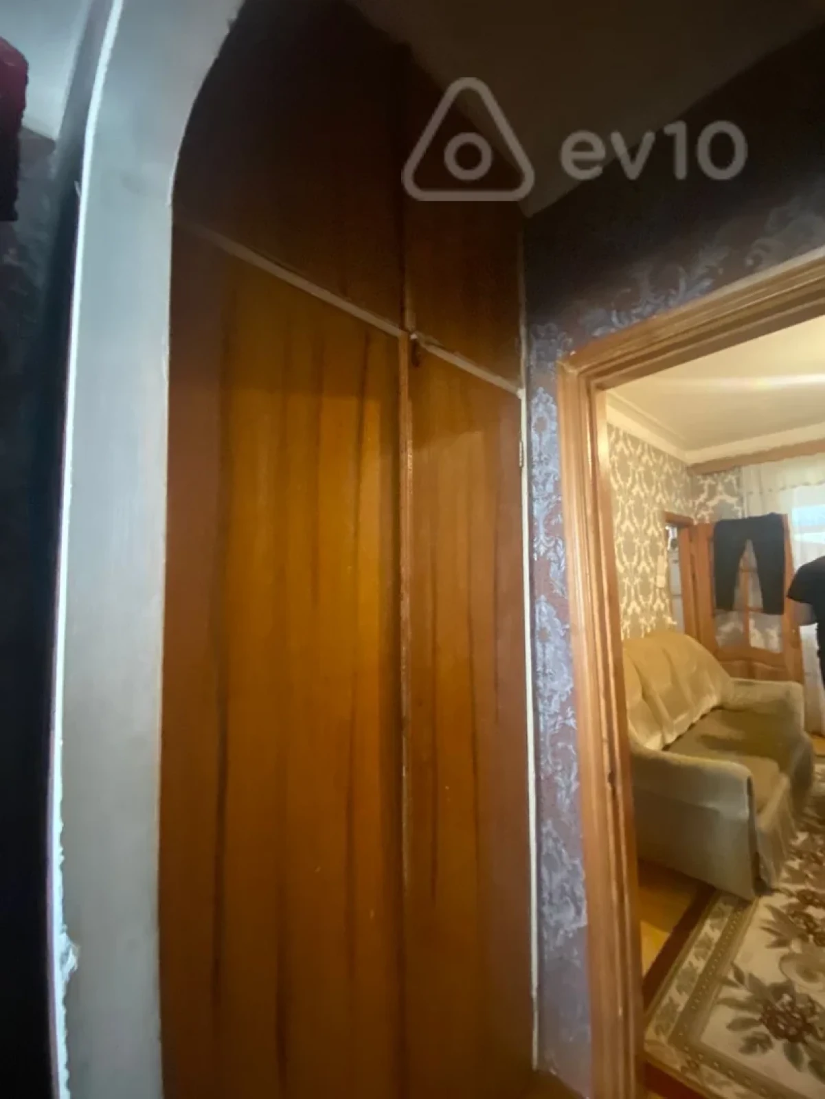 Kirayə verilir 2 otaqlı köhnə tikili 50 m²