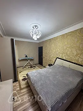 Satılır 4 otaqlı köhnə tikili 120 m²