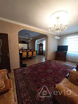 Satılır 5 otaqlı köhnə tikili 120 m² — Bakı, Xətai 5 otaq 120.00 m²