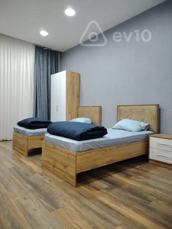 Kirayə verilir 3 otaqlı yeni tikili 100 m²