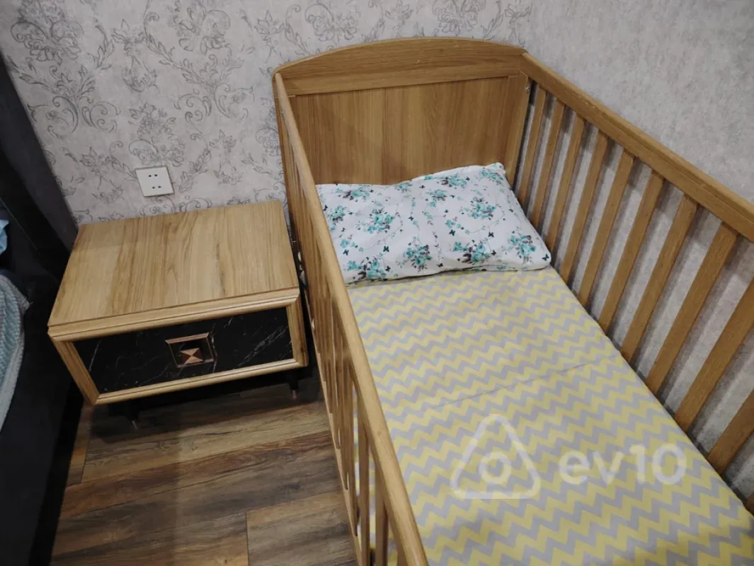 Kirayə verilir 3 otaqlı yeni tikili 100 m²