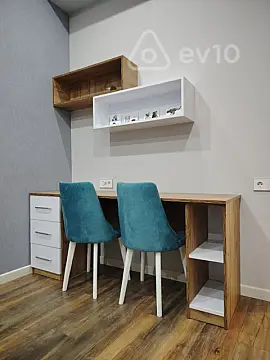 Kirayə verilir 3 otaqlı yeni tikili 100 m²