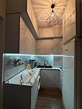 Kirayə verilir 2 otaqlı yeni tikili 70 m²