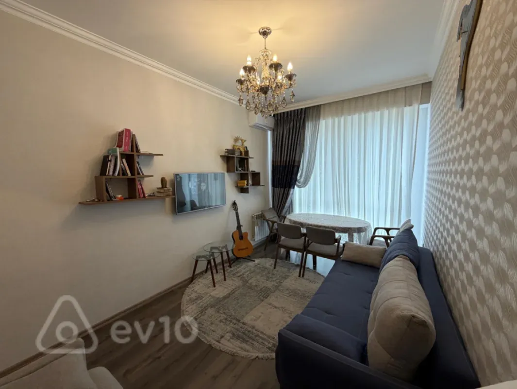 Kirayə verilir 2 otaqlı yeni tikili 70 m²