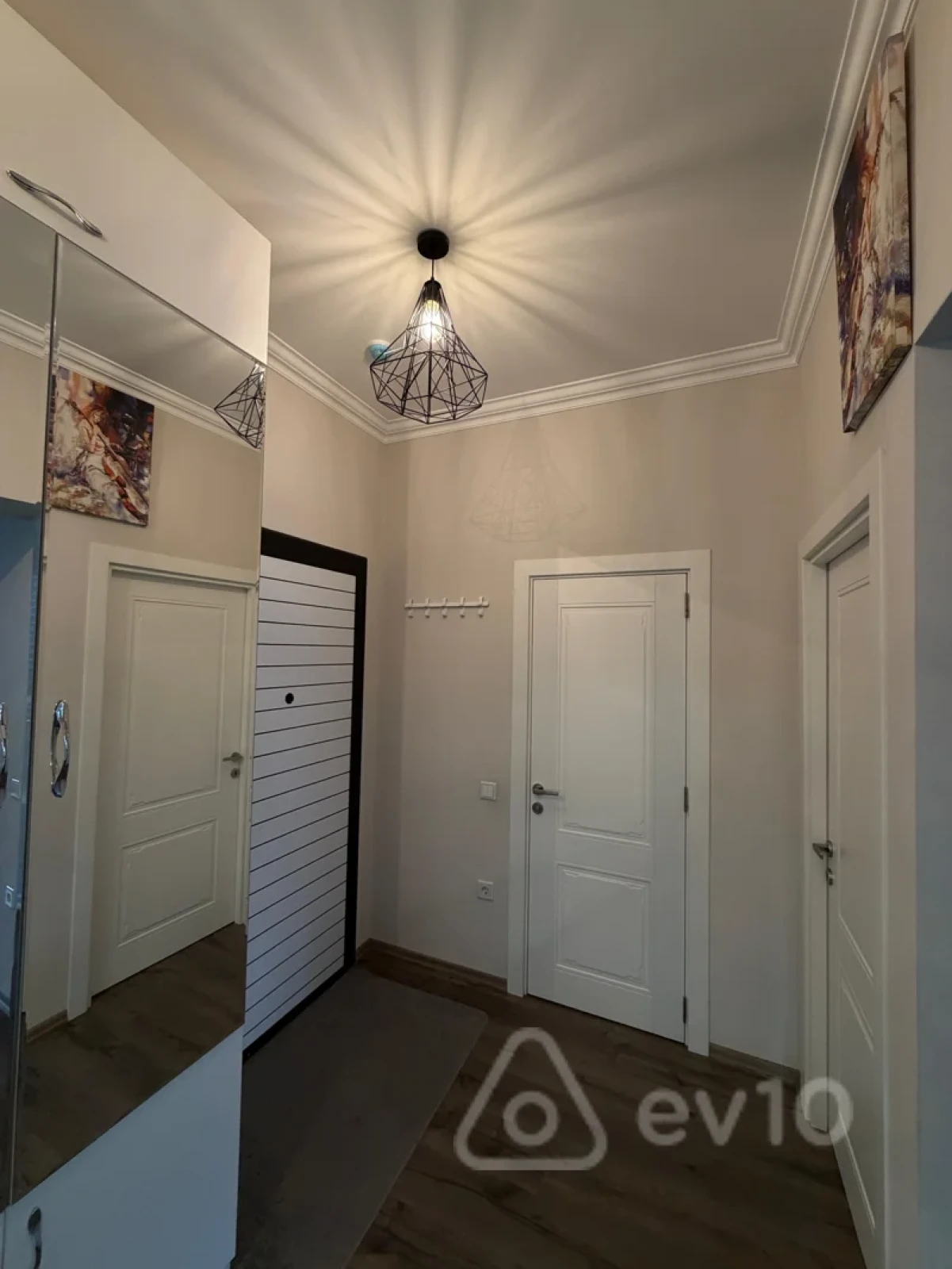 Kirayə verilir 2 otaqlı yeni tikili 70 m²