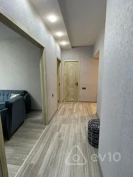 Kirayə verilir 3 otaqlı yeni tikili 106 m²